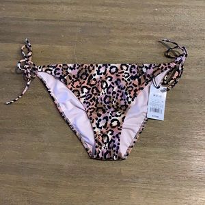 Shade & Shore Leopard print bikini bottoms